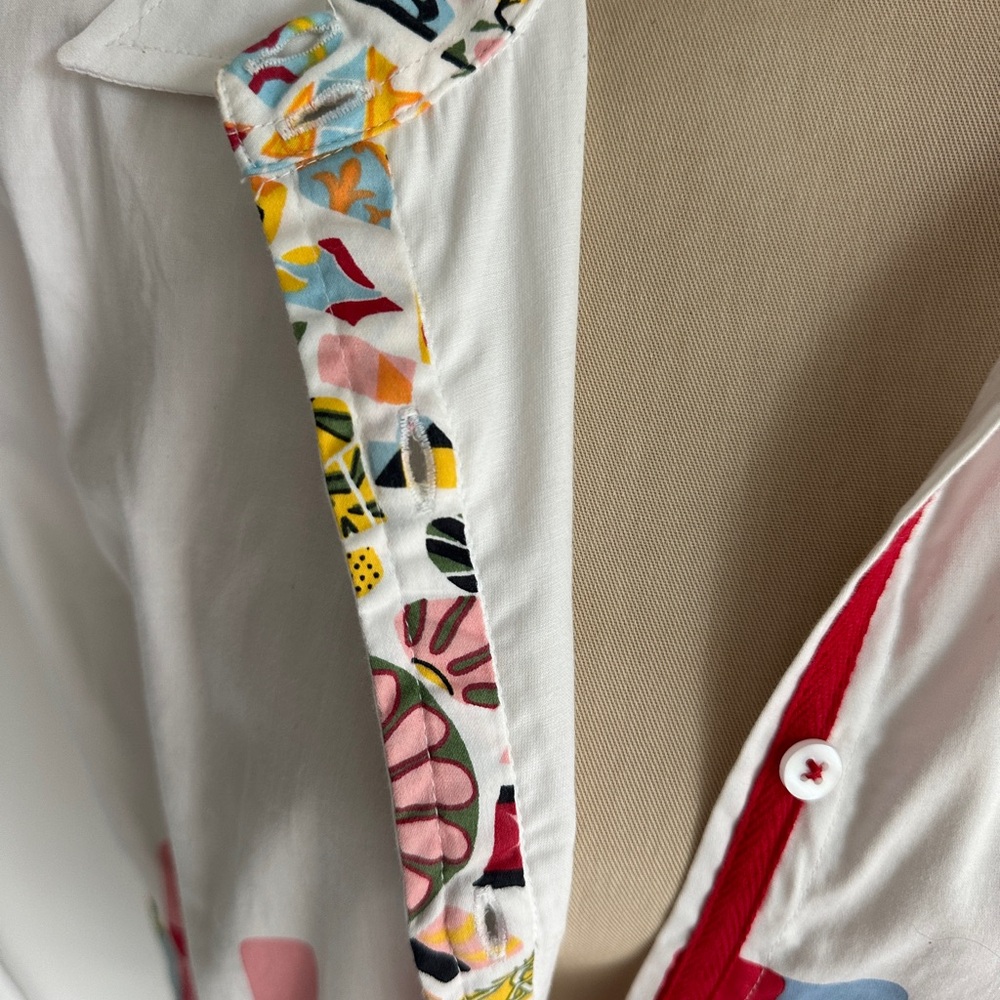 Tizzie Chic White Multicolor Button Down Shirt Size L - Picture 4 of 8